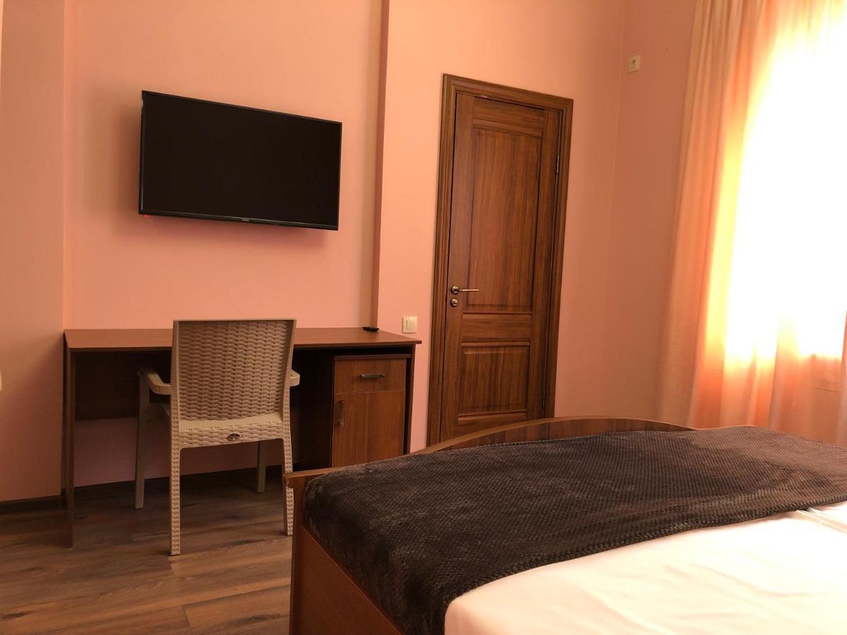 Гостевой Дом Siella Otel Sohum Dış mekan fotoğraf